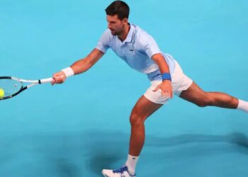 Djokovic, Tsitsipas roll into Astana semi-finals
