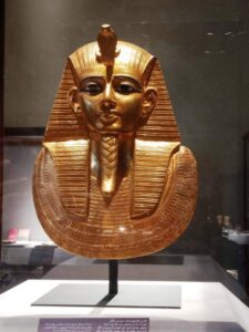 New artefacts shine in Egyptian Museum 3 - Egyptian Gazette