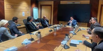 Egypt’s health minister discusses boosting cooperation with US Hopkins University