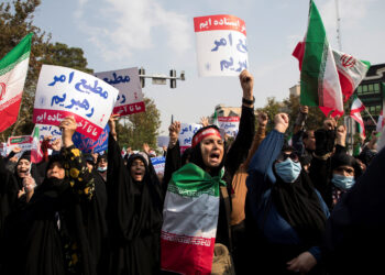 Iran’s Guards head tells protesters: “Today is last day of riots’