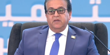Health minister heads for Sharm to review COP27 health preparations