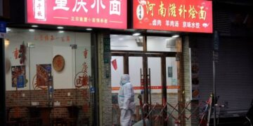 Beijing reports 2,378 new local Covid cases