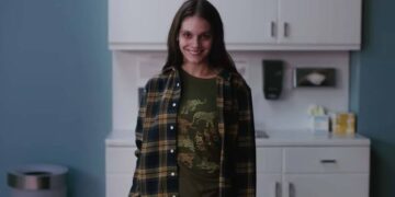 Enter a dark world with a smile 1 - Egyptian Gazette Enter a dark world with a smile