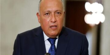 Egyptian, Greek FMs hold talks in Cairo Tuesday