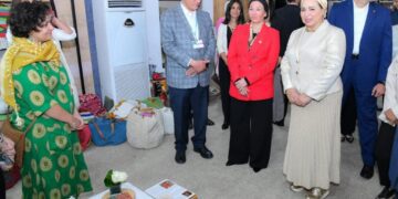 Sisi’s spouse commends unprecedented professionalism in organizing Green Zone exhibitions