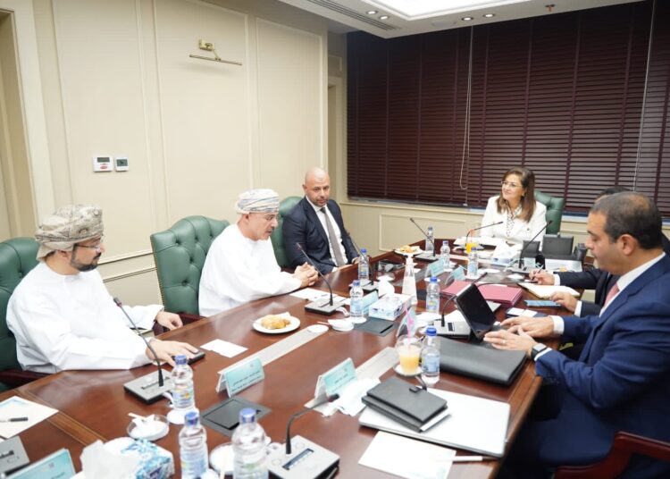 Planning minister discusses cooperation with Muscat Stock Exchange 2 - Egyptian Gazette Planning minister discusses cooperation with Muscat Stock Exchange 1 - Egyptian Gazette