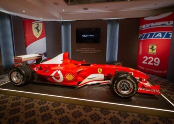 Schumacher Ferrari fetches record US$15m at auction