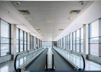 Trial operation of electric treadmill at Cairo airport Starts