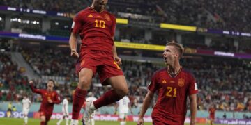 Young Spain squad routs Costa Rica 7-0 at World Cup