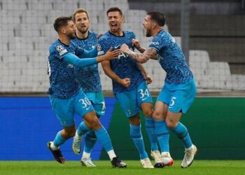 Spurs, Frankfurt into Champions League last 16 as Liverpool beat Napoli