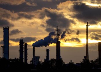 German extends energy subsidy plan for consumers, companies