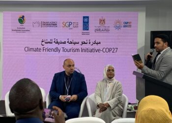 Towards climate friendly tourism