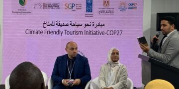 Towards climate friendly tourism