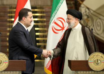 Iraqi PM, Iranian FM discuss boosting bilateral ties
