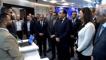 PM attends opening of conference on national initiative for smart green projects