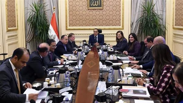 PM reviews efforts to lure more investments in capital market 2 - Egyptian Gazette PM reviews efforts to lure more investments in capital market 1 - Egyptian Gazette