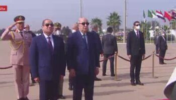 Sisi arrives in Algiers to take part in 31st Arab Summit