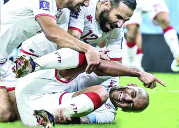 Tunisia stuns France in historic match, but leaves World Cup