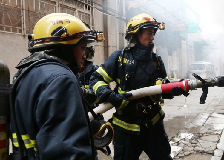 10 killed, 9 injured in China’s Xinjiang residential building fire 2 - Egyptian Gazette 10 killed, 9 injured in China’s Xinjiang residential building fire 1 - Egyptian Gazette