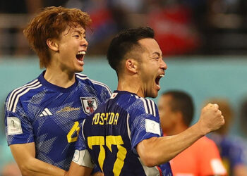 Japan stun Germany 2-1 with late strikes at World Cup