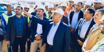 Transport min. inspects works at 2nd line of high-speed electric train network