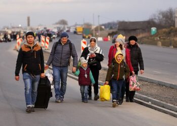 7.497 million Ukrainian refugees cross into Poland since Feb.