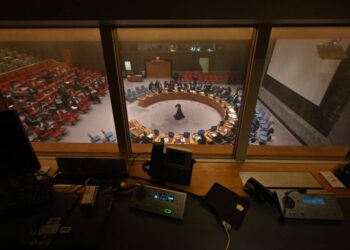 Top UN, NGO officials to meet over Taliban ban on women staff