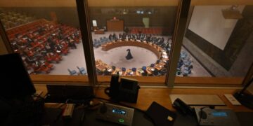 Top UN, NGO officials to meet over Taliban ban on women staff