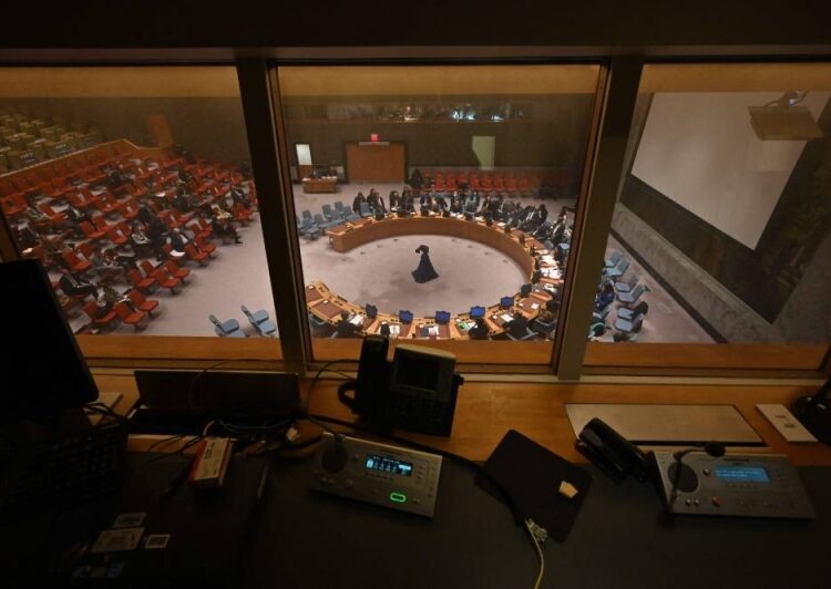 Top UN, NGO officials to meet over Taliban ban on women staff 1 - Egyptian Gazette