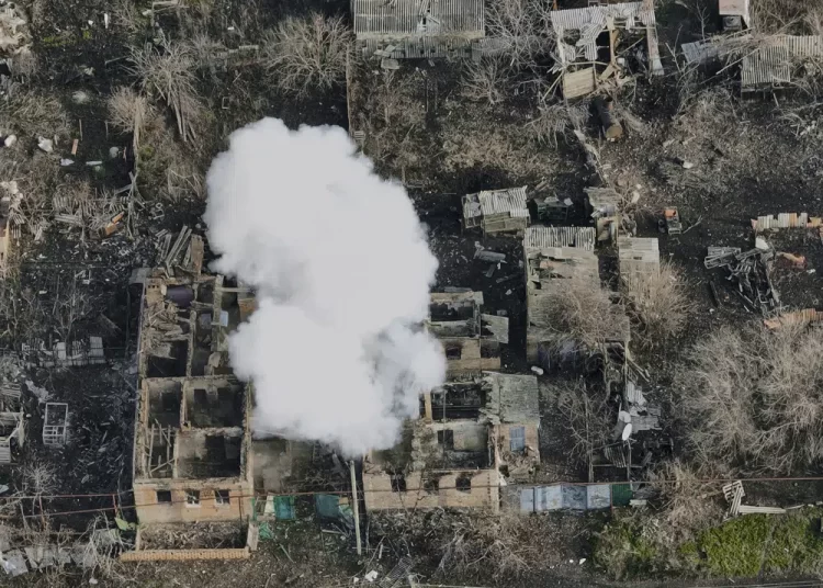 France’s defense minister goes to Ukraine to boost support 2 - Egyptian Gazette France’s defense minister goes to Ukraine to boost support 1 - Egyptian Gazette