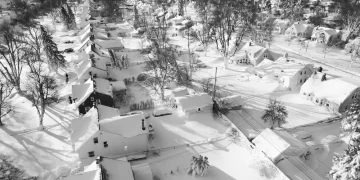 Extreme cold, travel chaos: Woes from deadly storm continue