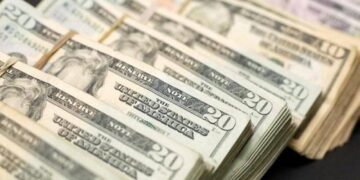 Dollar eases, but inflation outlook stays high on investors’ radar