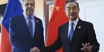 China’s foreign minister signals deeper ties with Russia