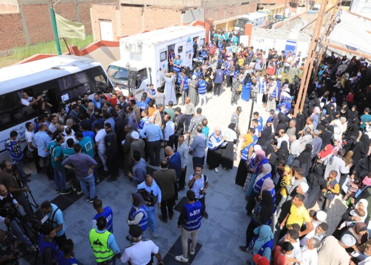 National Alliance for Civil Development Work sends supply convoys to Sohag 2 - Egyptian Gazette National Alliance for Civil Development Work sends supply convoys to Sohag 1 - Egyptian Gazette