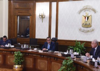 Madbouli follows up on work progress in South Sinai projects