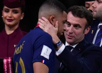 France’s dismay mixed with awe for Messi in final