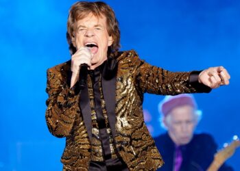 Rolling Stones to release star-stuffed 2012 live recording
