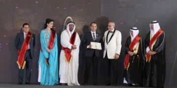 Hanafy awarded “Fakhr Al Arab” of year 2022 in Communication Technology