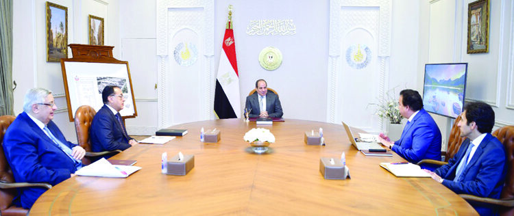 President Abdel Fattah El Sisi during his meeting on Monday with Prime Minister Moustafa Madbouli, Health Minister Khaled Abdel-Ghaffar and Presidential Advisor for Health and Prevention Affairs Mohamed Awad Taj El-Din.