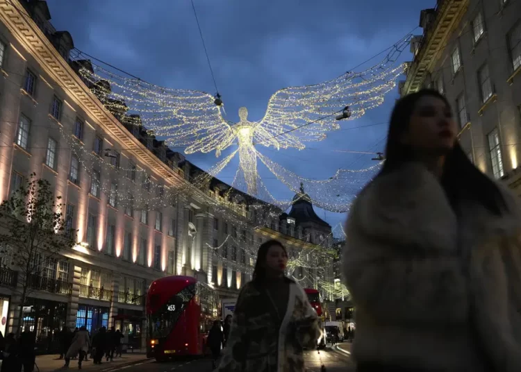 UK inflation eases, remains close to 40-year high 2 - Egyptian Gazette UK inflation eases, remains close to 40-year high 1 - Egyptian Gazette