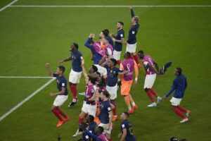 England stuns Senegal to set up France quarter-final 12 - Egyptian Gazette