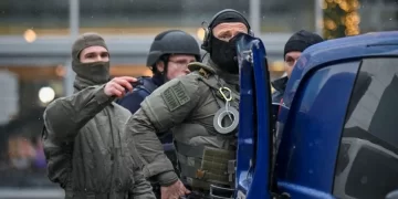 Police evacuate Dresden mall over suspected hostage-taking 1 - Egyptian Gazette Police evacuate Dresden mall over suspected hostage-taking