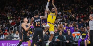 LeBron’s 47 points on 38th birthday spark Lakers to NBA win 1 - Egyptian Gazette LeBron’s 47 points on 38th birthday spark Lakers to NBA win