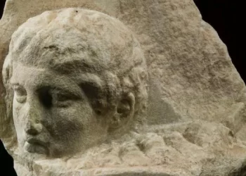 Pope Francis orders return to Greece of Parthenon sculptures held in Vatican