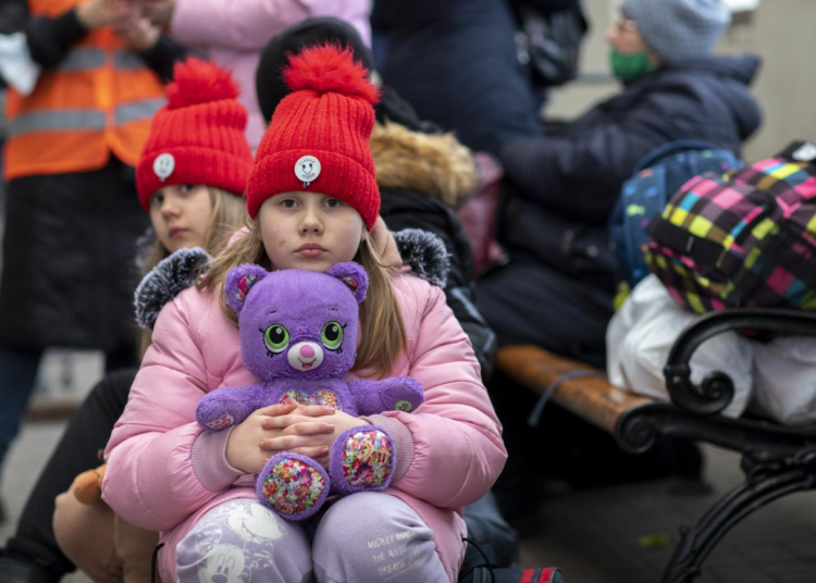 8.28 mln Ukrainian refugees cross into Poland since Feb. 1 - Egyptian Gazette