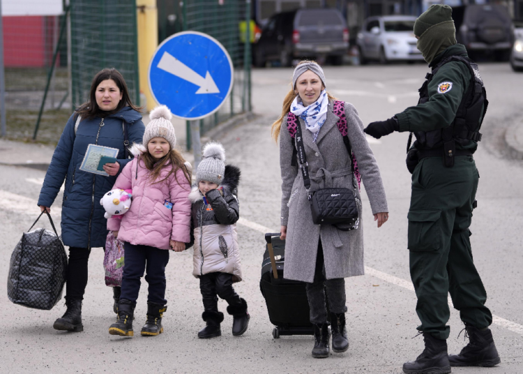 Some 8.121 million refugees from Ukraine have crossed the border with Poland since the start of the Russian military operation in February.