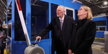 Croatia set to enter euro, borderless Europe club