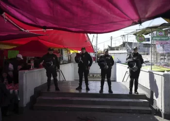 Subway train collision in Mexico City kills 1, injures 57