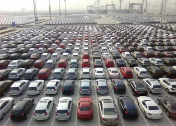 Gov’t denies intention to extend deadline for customs-free car import initiative