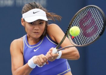 Raducanu suffers injury scare ahead of Australian Open